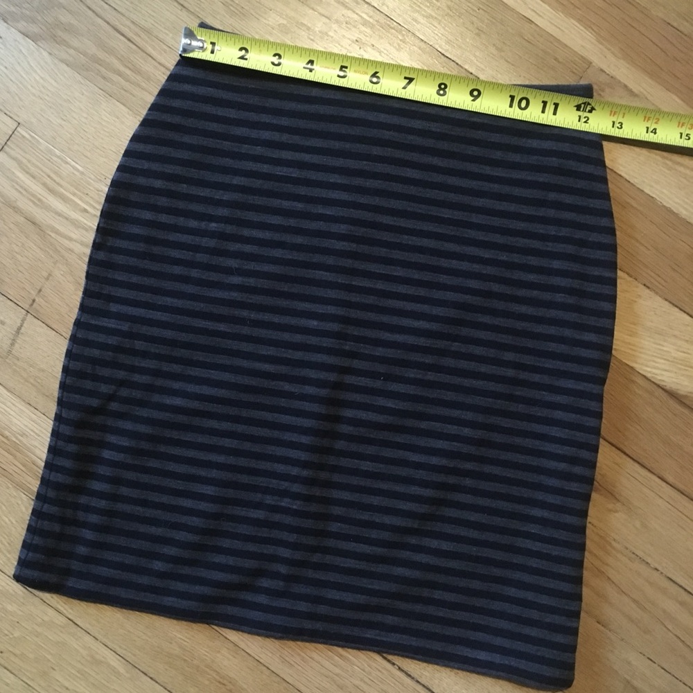 Icebreaker merino wool mini skirt